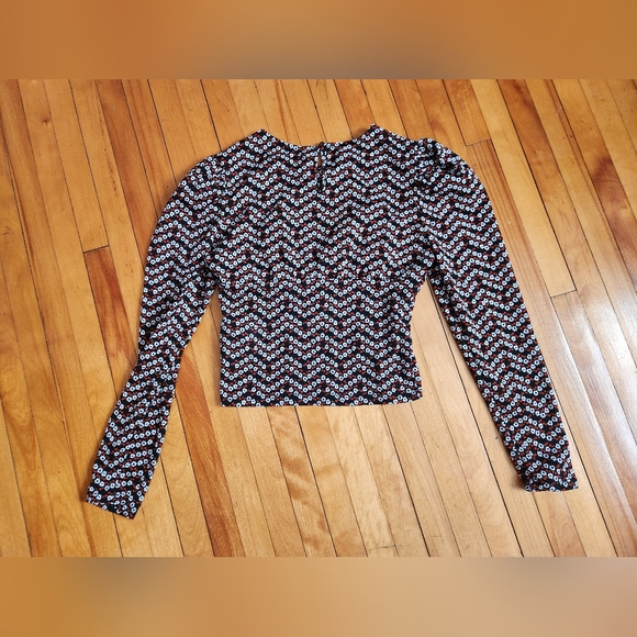 Floral blouse with puff sleeve detail, size s - Picture 5 of 7